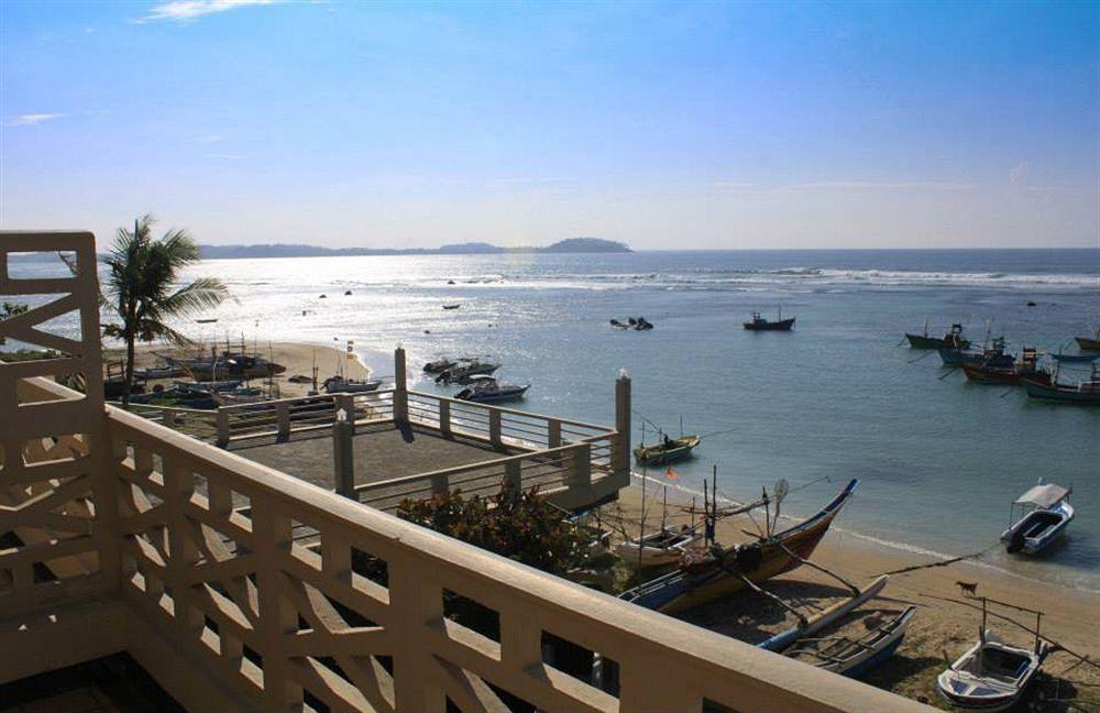 Bay Beach Уелигама Екстериор снимка